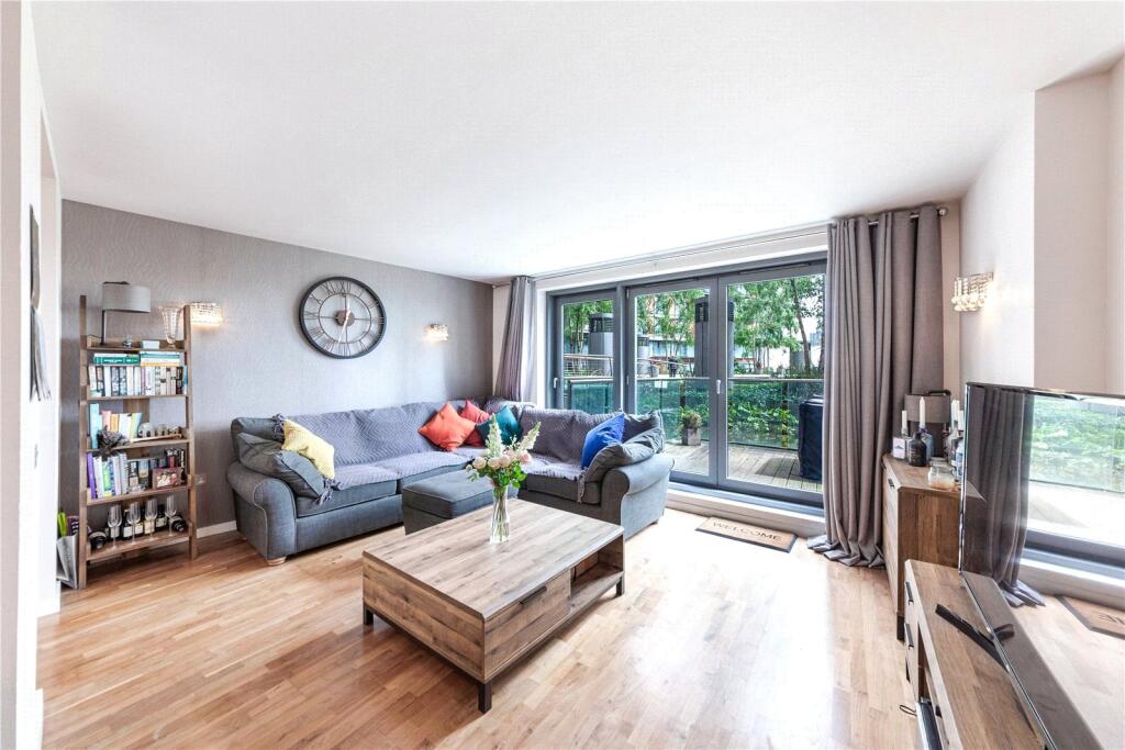 Main image of property: New Providence Wharf, 1 Fairmont Avenue, Canary Wharf, London, E14
