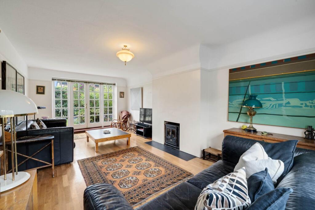 House in London - View 5