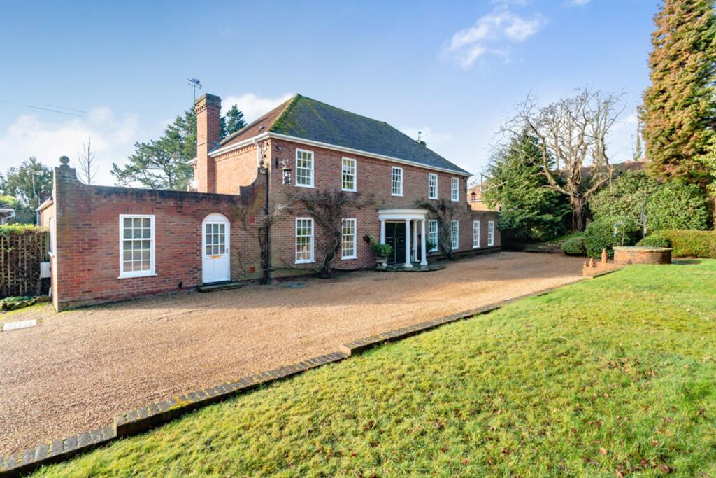 Main image of property: Eastbourne Road, Uckfield, TN22