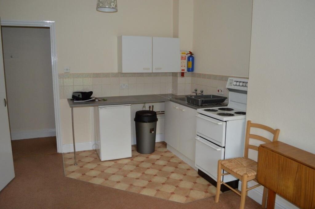 82 Mill Hill Road, Norwich, Norfolk NR2 3DS photo 5