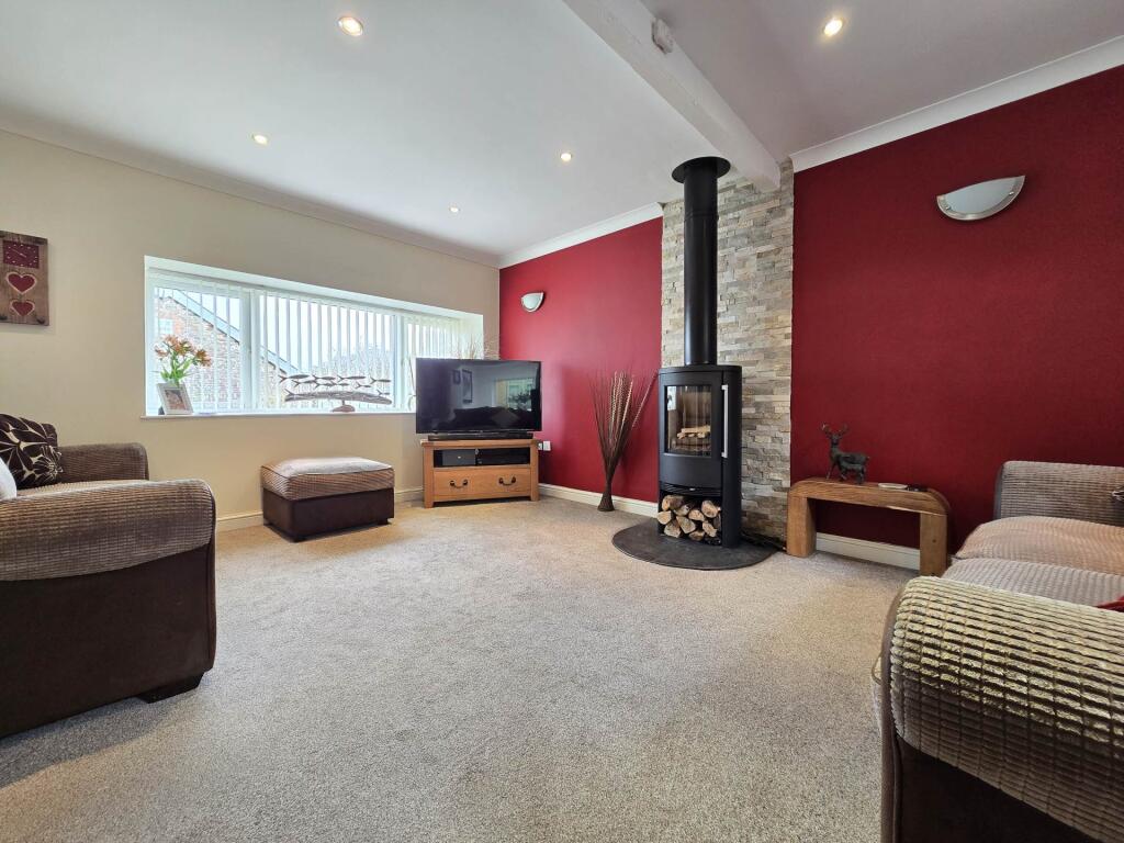 1, Barton Mews, Parkham photo 3