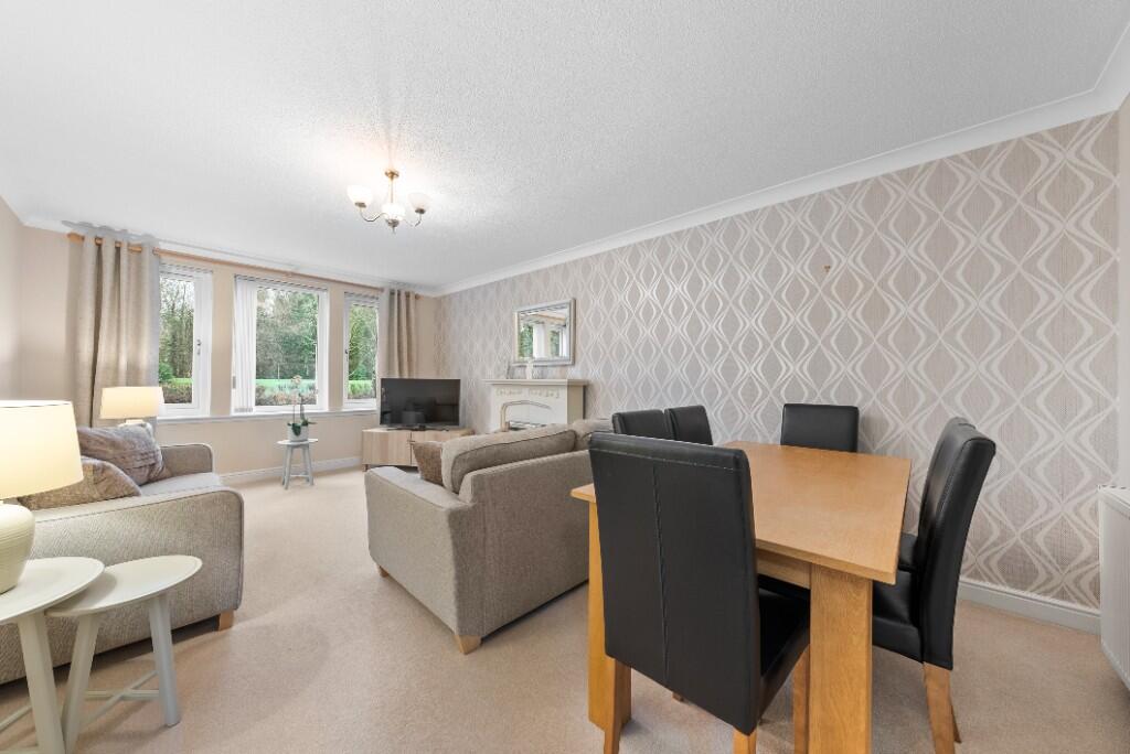 Apartment in Renfrewshire - View 5