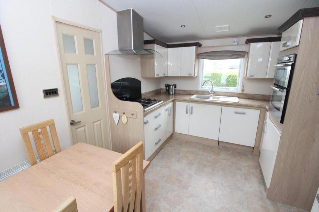 Bradford Lane, Nether Alderley, Macclesfield, Cheshire, SK10 - View 4