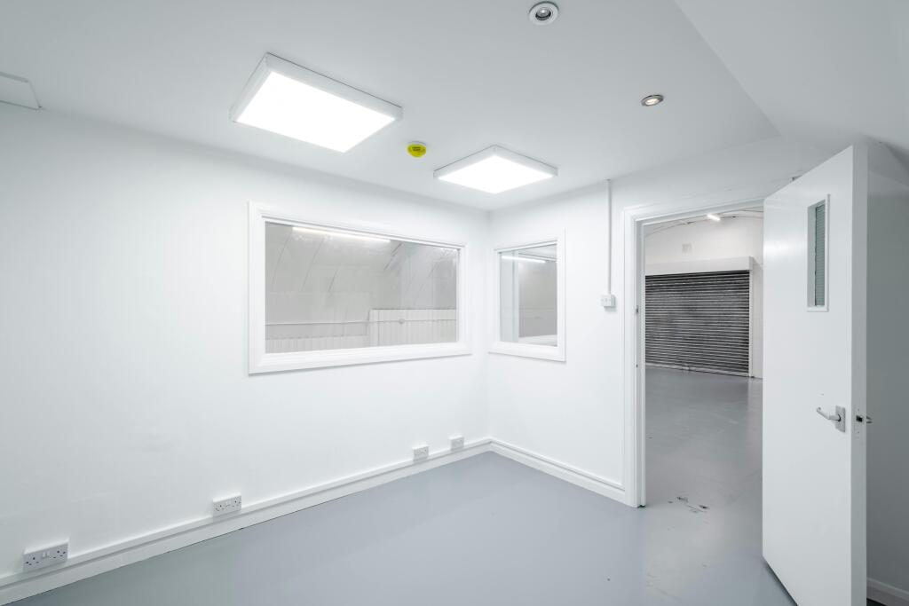 The Arches 120  Low Res 7.jpg