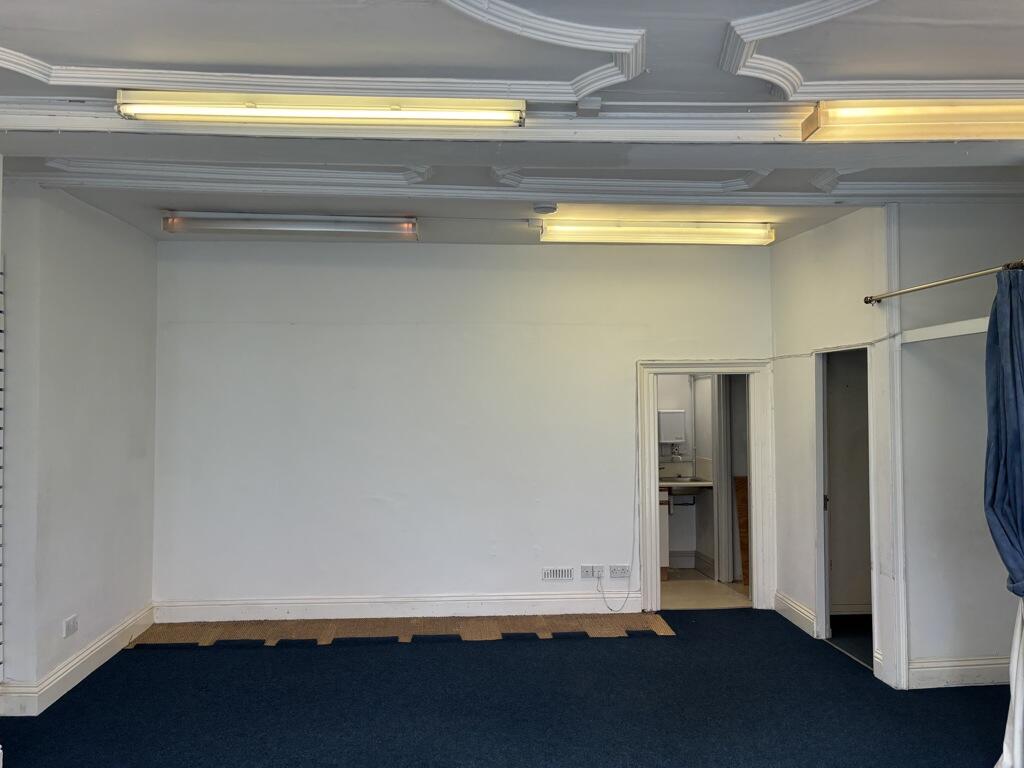 Additional image 4 of 42 George Street, Warminster, Wiltshire, BA12 8QB