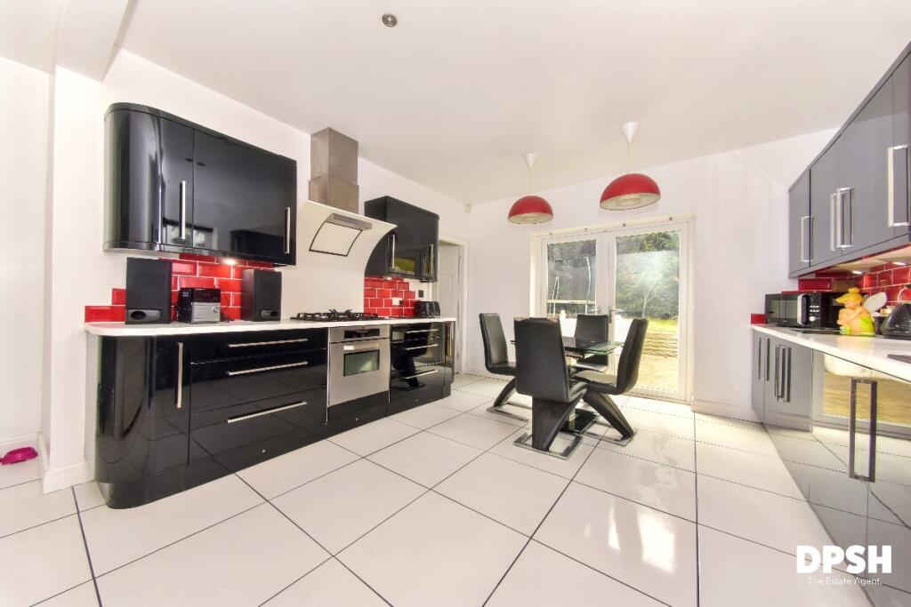 Main image of property: Butt Lane, Leeds