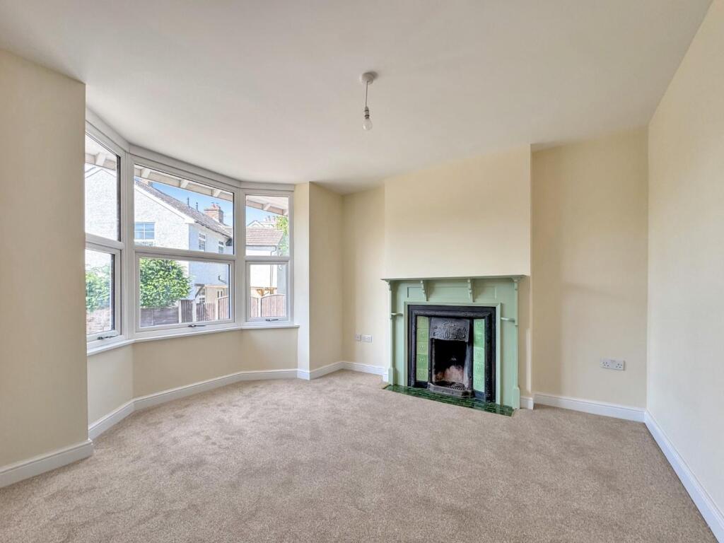 House in Tonbridge - View 2