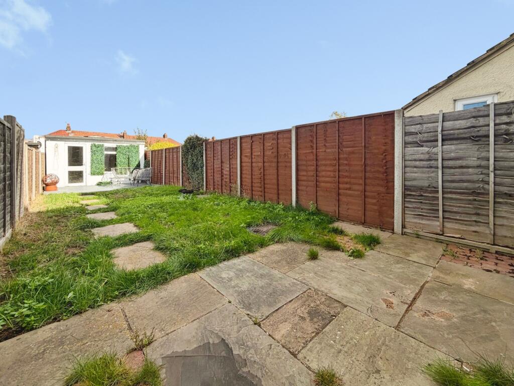 House in Bexleyheath, Upper Belvedere - More