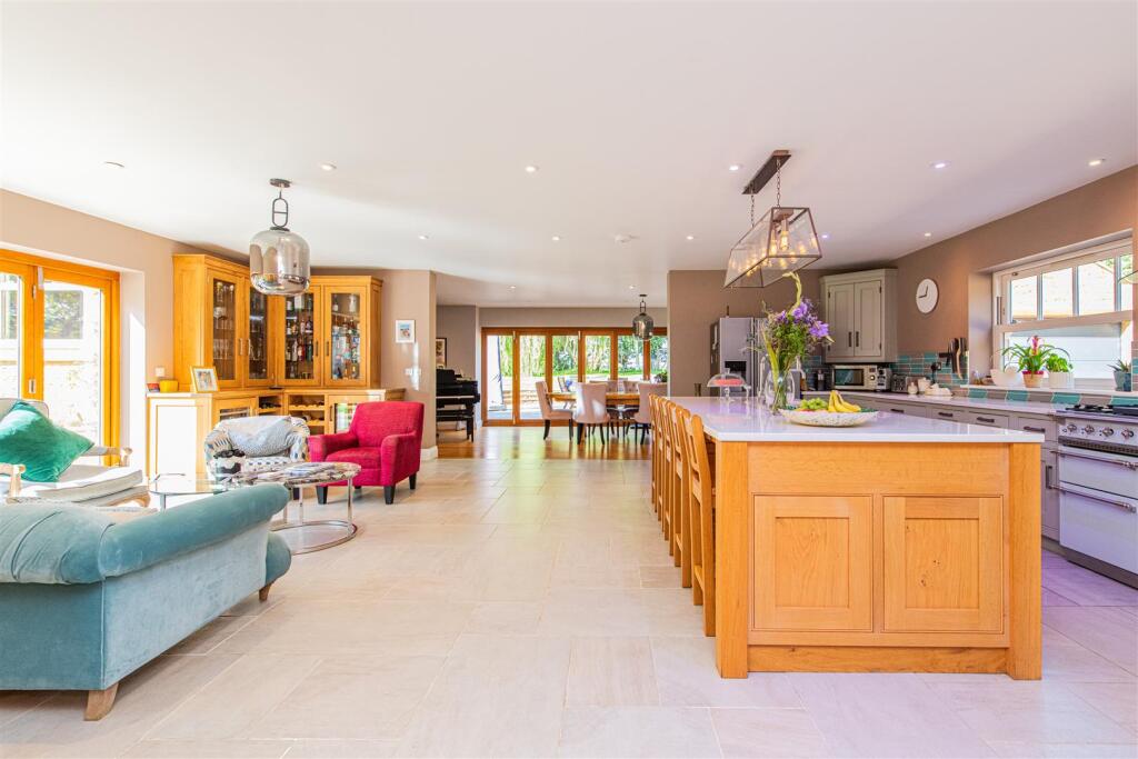 House in Northampton - View 5