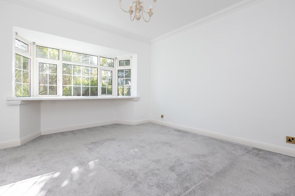 Additional image 16 of Compton Avenue, Poole, 