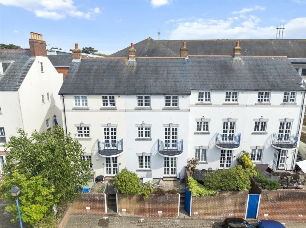 3-bed terraced on Weymouth, Dorset, £450,000