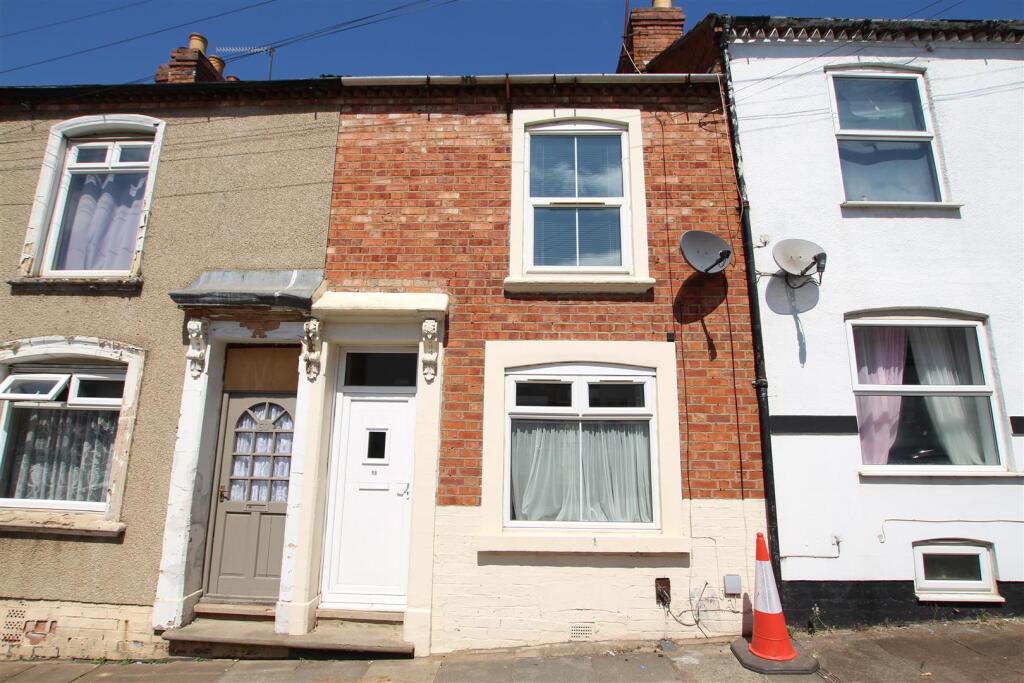 House in Northampton, West Northamptonshire