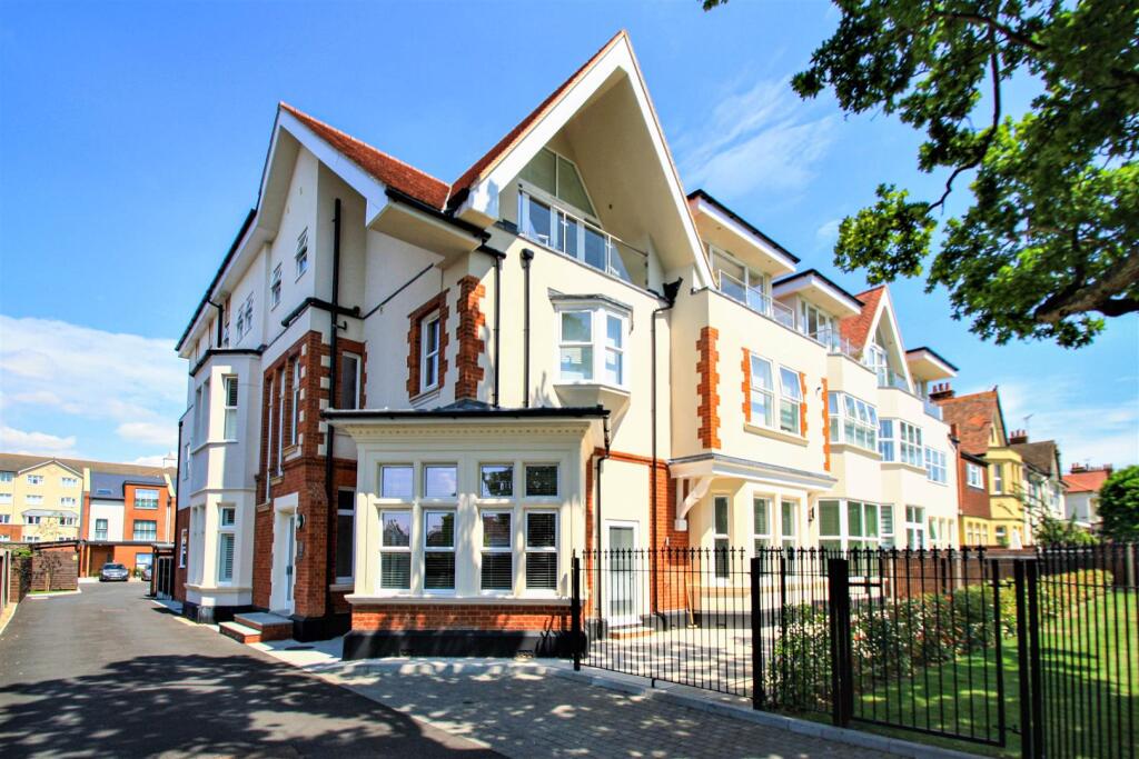 Main image of property: IMPERIAL AVENUE, Chalkwell