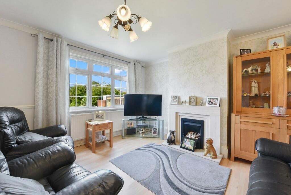 House in Dartford, Stone - View 2