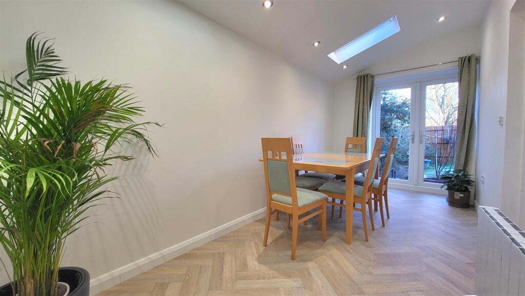 House in Peterborough - View 5