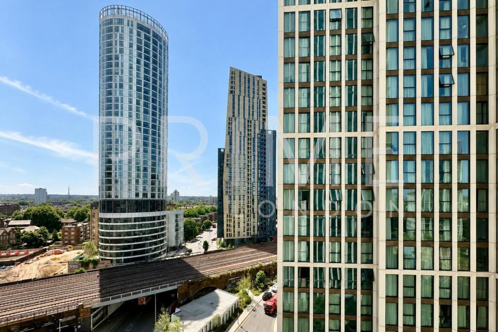 Apartment in London - View 2