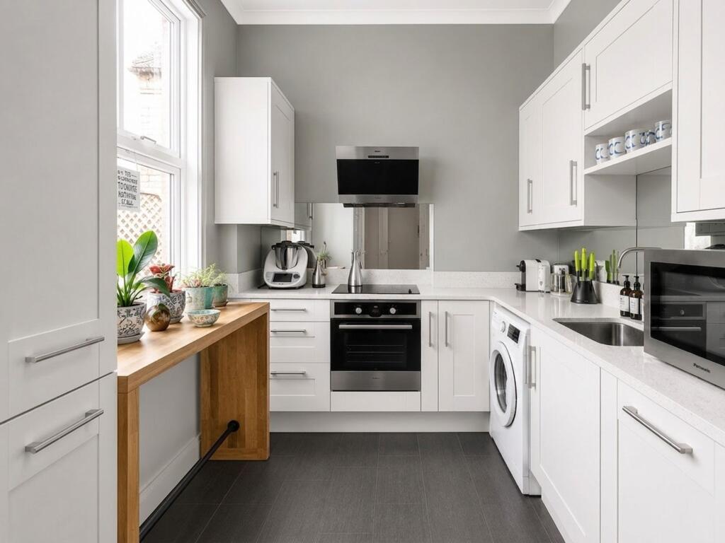 Apartment in London - View 3