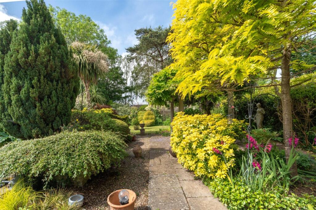 House in Wimborne Minster, Dorset - View 2
