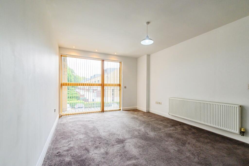 Apartment in Bolton, Greater Manchester - View 3