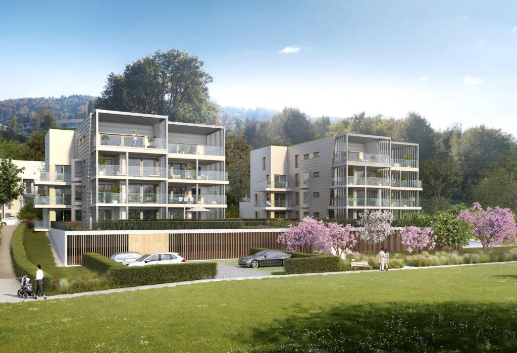 Main image of property: Rhone Alps, Haute-Savoie, Évian-les-Bains