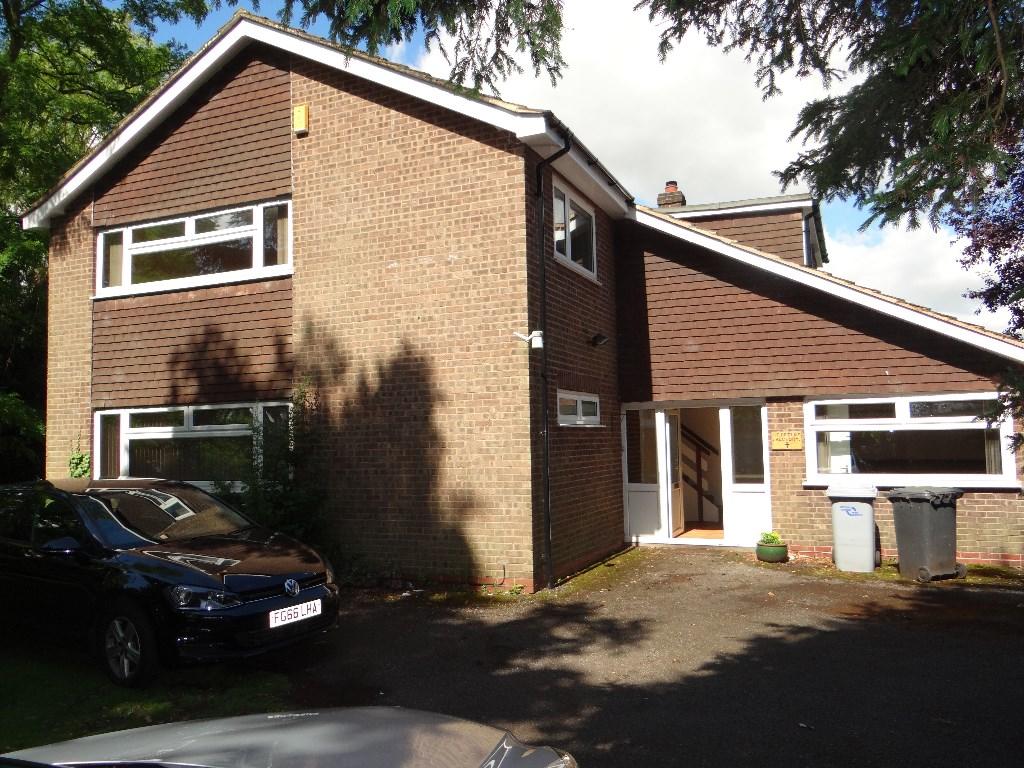 Main image of property: Marsh Lane, NG24