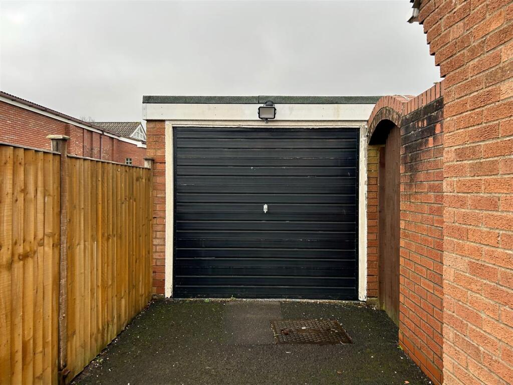 Additional image 16 of Albert Road, Halesowen