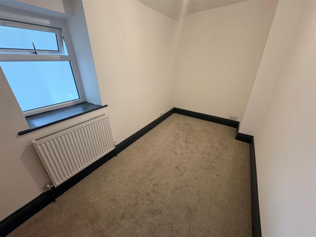 Additional image 12 of Holly Hall Lane, Wyke, Bradford