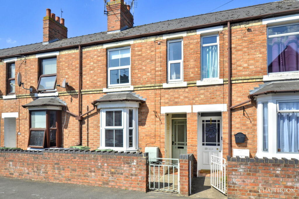 Main image of property: Coronation Street, Evesham, WR11 3DA