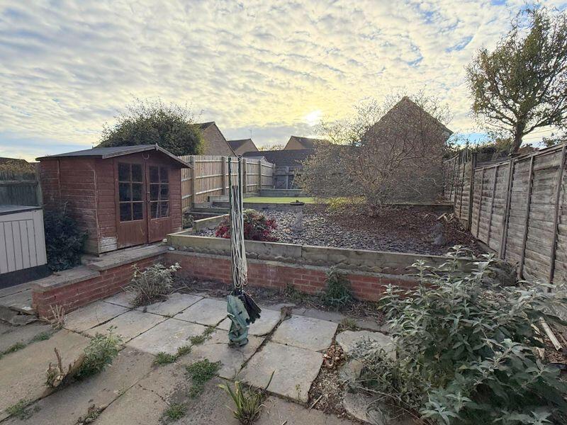 Westbury Lane, Newport Pagnell photo 3