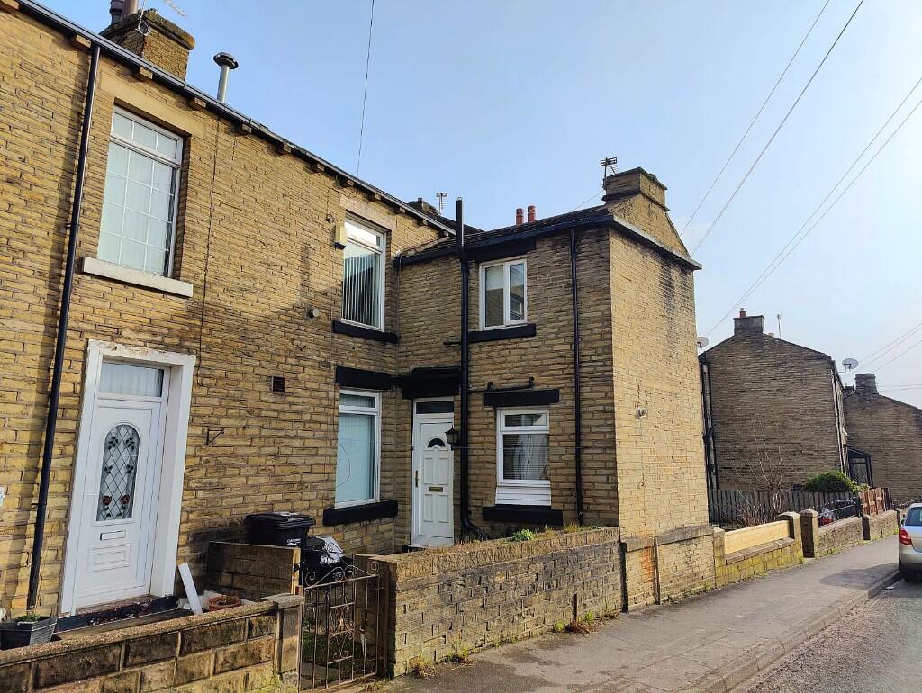 Main image of property: 48 Halifax Road, Brighouse, HD6 2EA