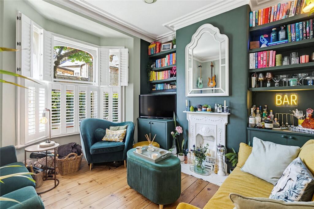 Main image of property: Grayshott Road, SW11