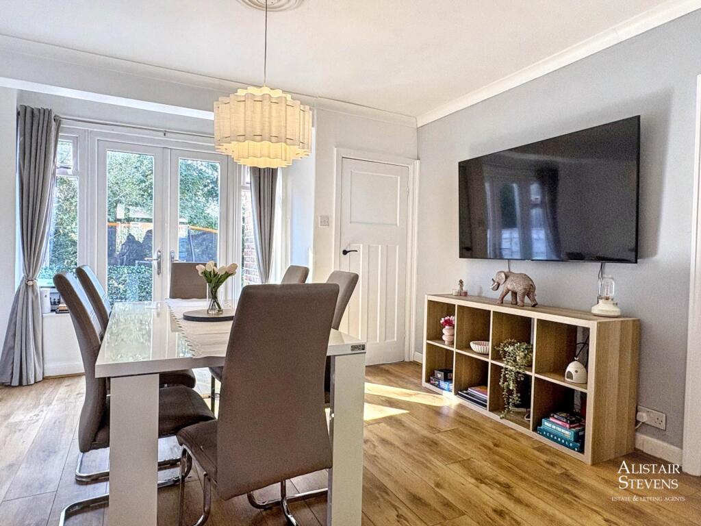 House in Oldham, Greater Manchester - View 3
