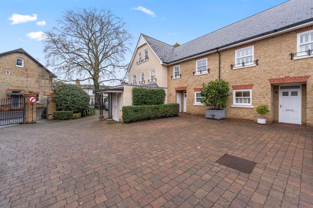 Main image of property: Holly Close, Sunbury on Thames, Middlesex TW16 6BA