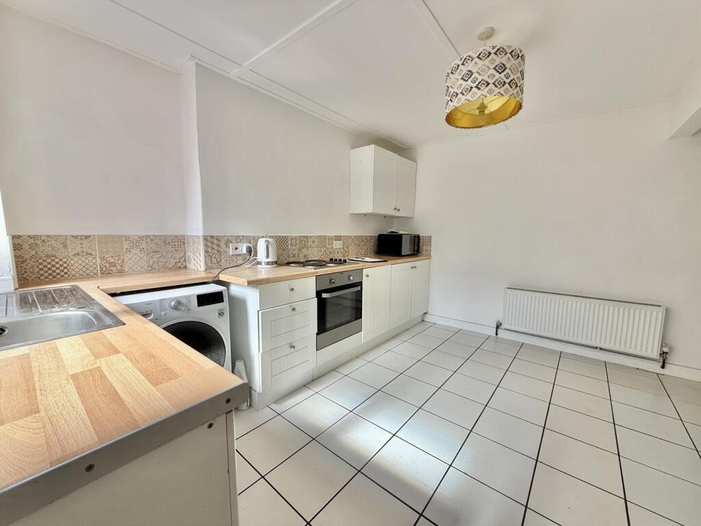 House in Truro - View 5