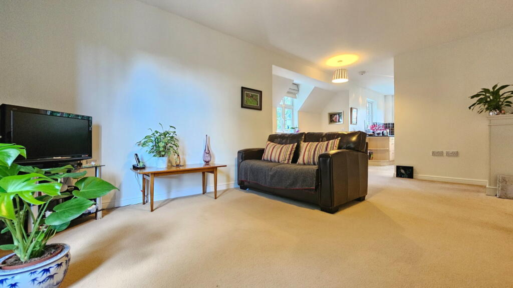 Apartment in Reading - More