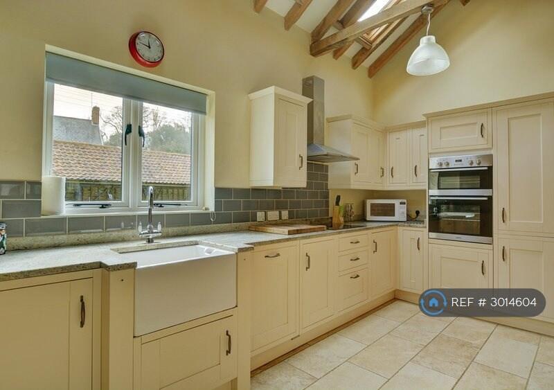 House in East Suffolk, Shottisham - More