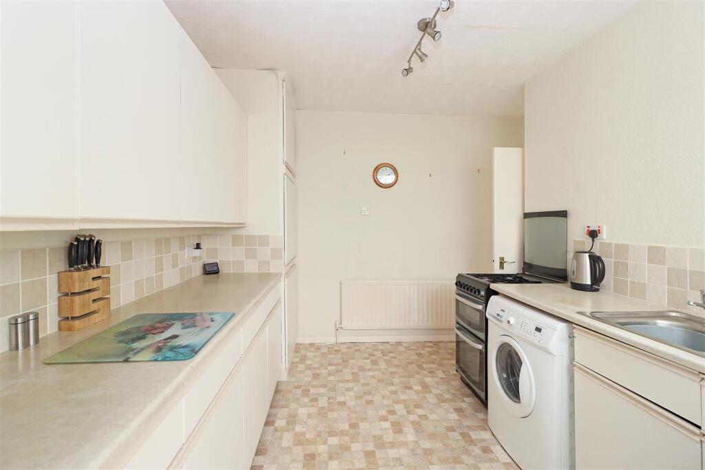 House in Newcastle upon Tyne - View 4