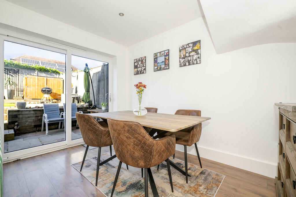 House in Wealden, Heathfield and Waldron - View 5
