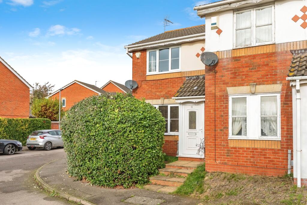 Main image of property: Copymoor Close, Wootton, Northampton