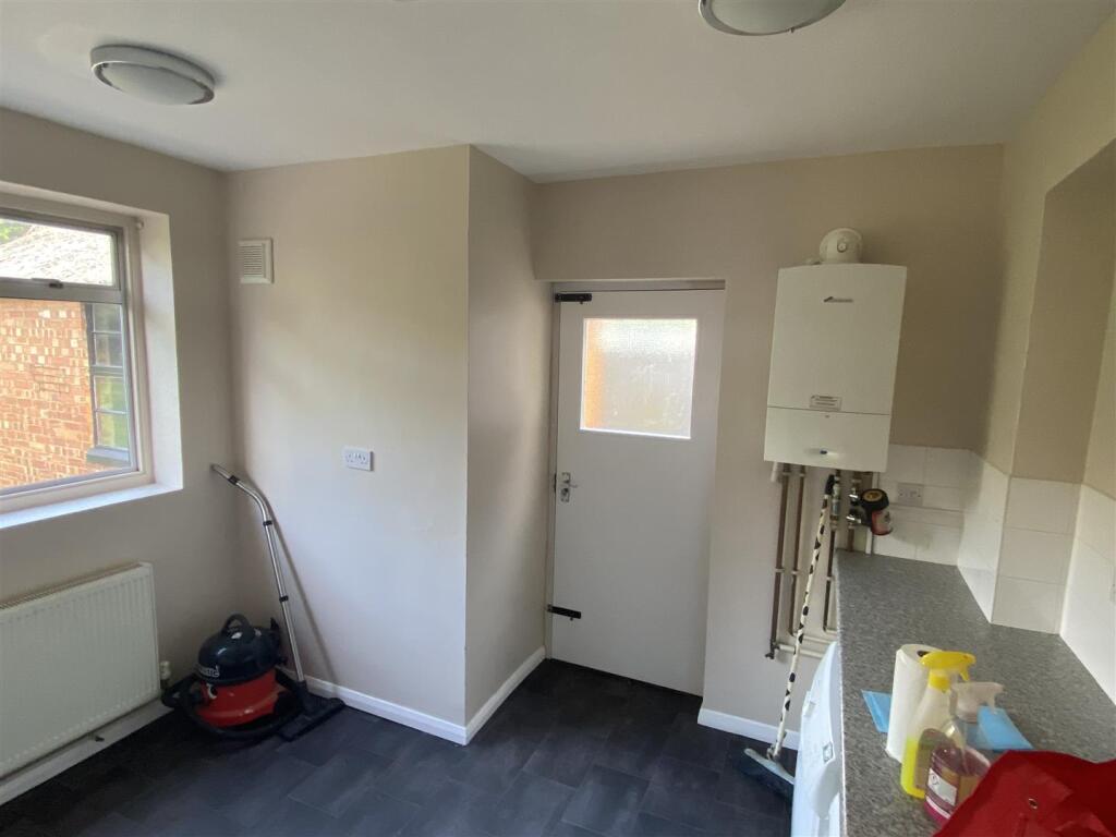 Additional image 5 of Roe Green Lane, Hatfield