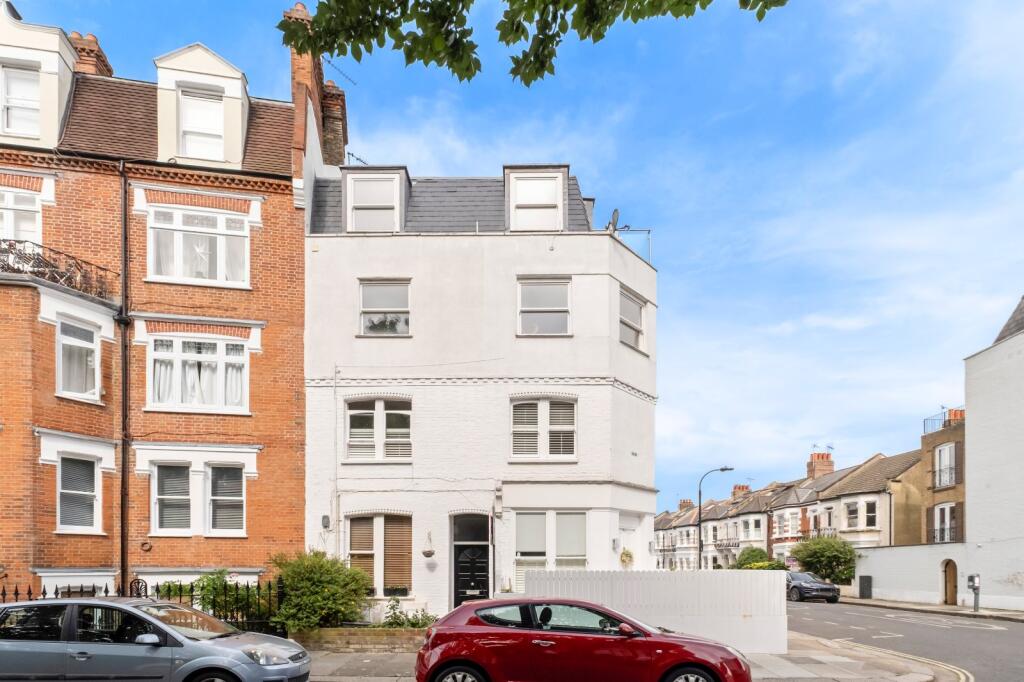 3 bedroom flat for rent