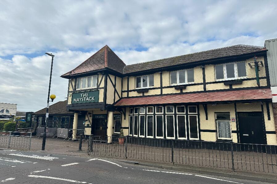 Main image of property: The Haystack 96 Furtherwick Road, Canvey Island, SS8 7AJ
