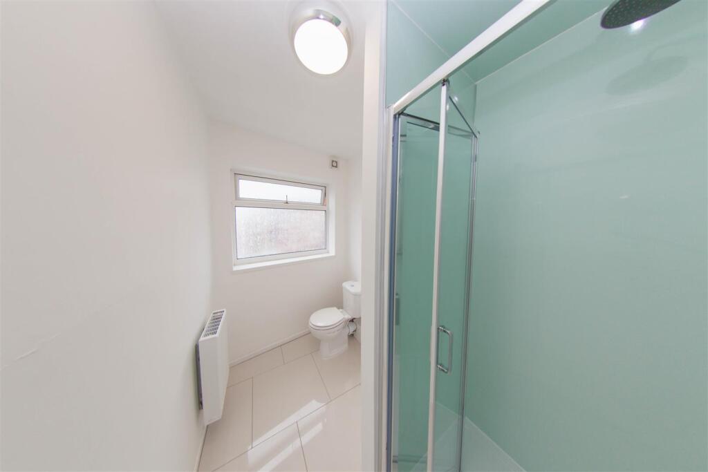 Apartment in Worcester - More