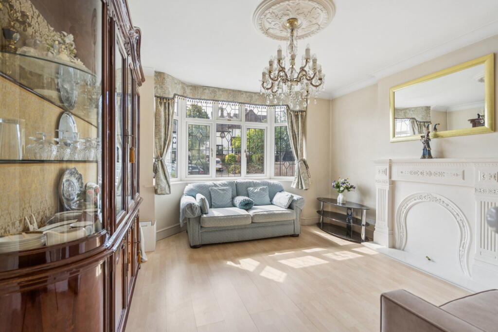 House in Three Rivers, Watford Rural - View 5