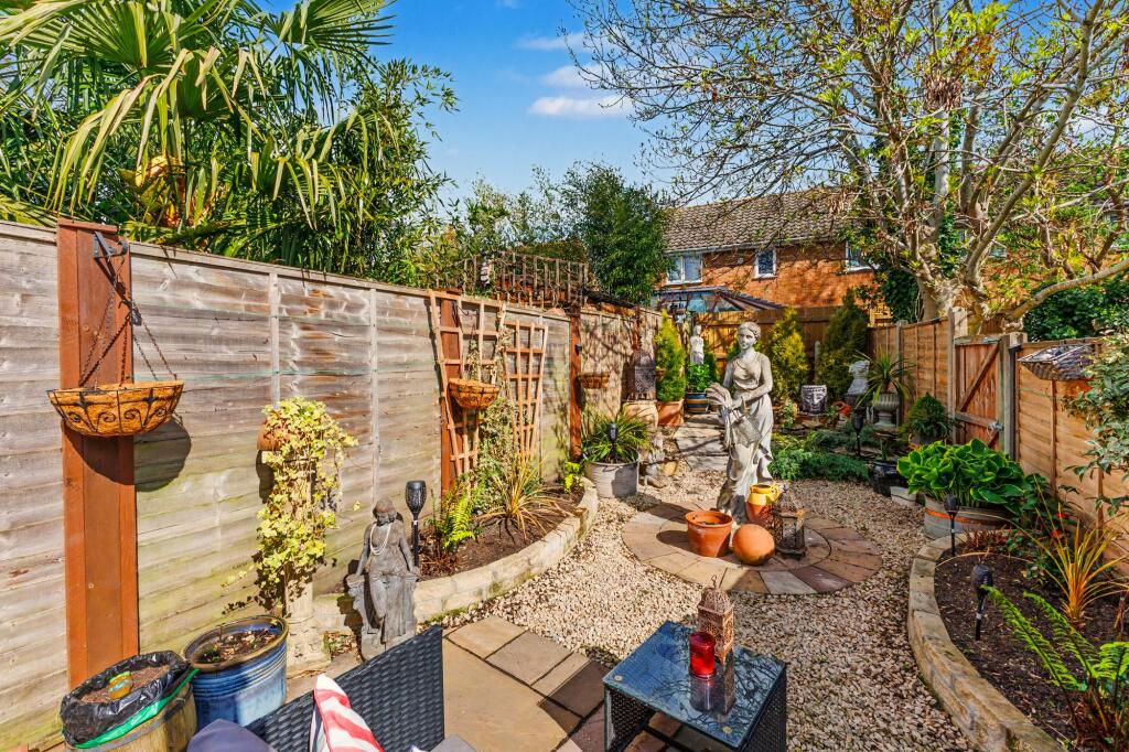 Merstow Green, Evesham, WR11 photo 4