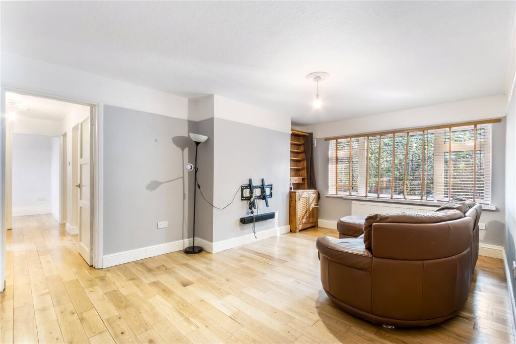 Main image of property: Alexandra Park Road, London, N22