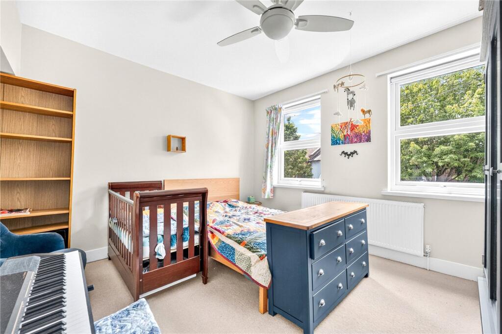 Albany Road, Walthamstow, London, E17 photo 4