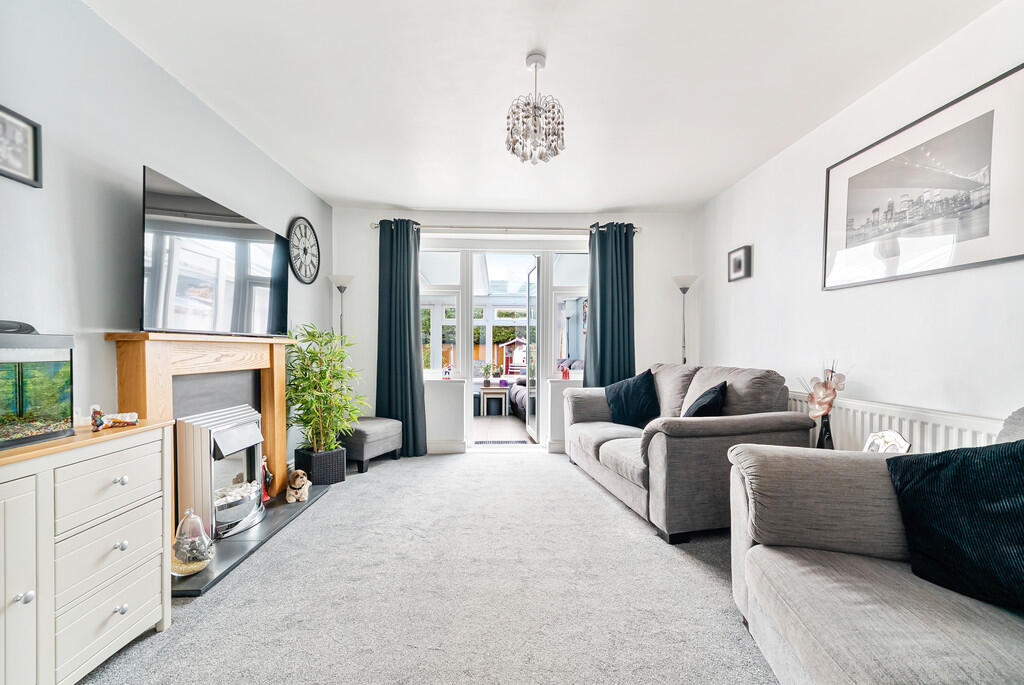 Trelawn Close photo 4
