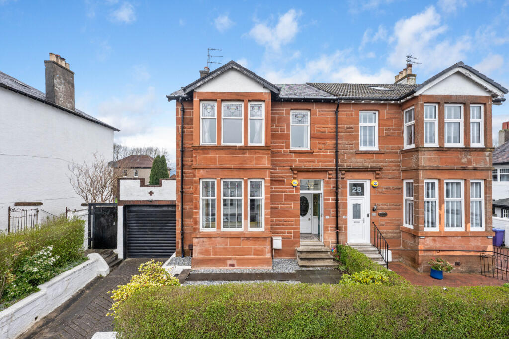 Main image of property: 32 Wedderlea Drive, Cardonald, G52 2ST