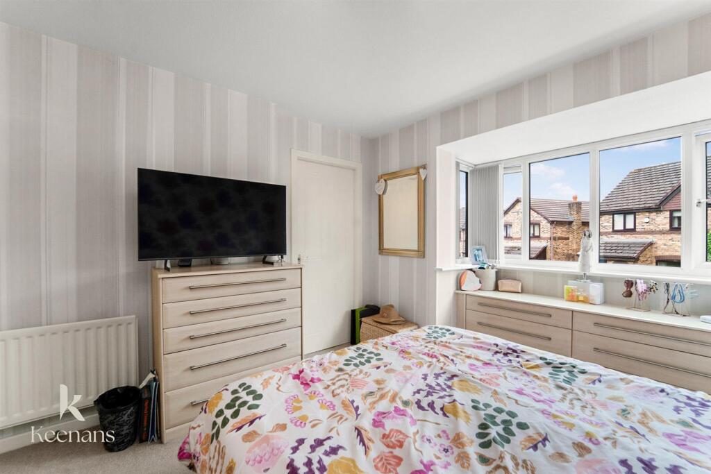 House in Burnley, Rose Grove - View 5
